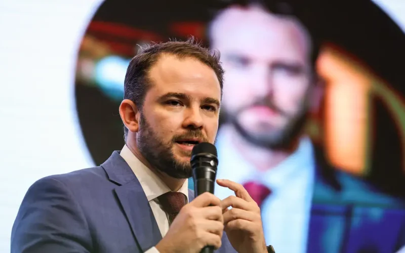 Dario Durigan é nomeado novo ministro da Fazenda em substituição a Haddad