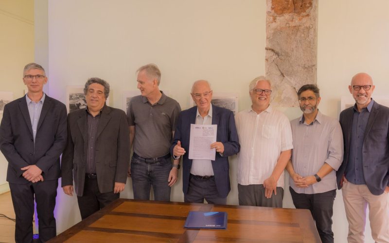 Parceria entre UEPG e Prefeitura de Castro moderniza acervo histórico com digitalização
