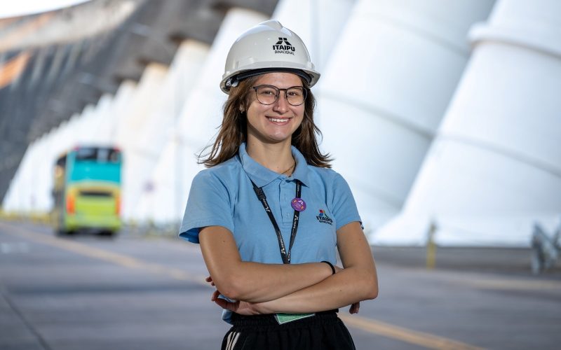 Itaipu oferece oportunidade de estágio de férias para universitários em 2026, com 21 vagas disponíveis.