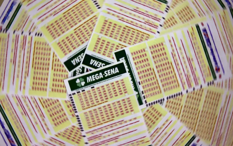Mega-Sena realiza sorteio com prêmio acumulado de R$ 15 milhões nesta terça-feira