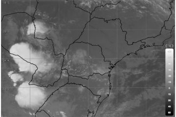 Sexta-feira gelada e encoberta em Castro, com temperaturas chegando a 17°C