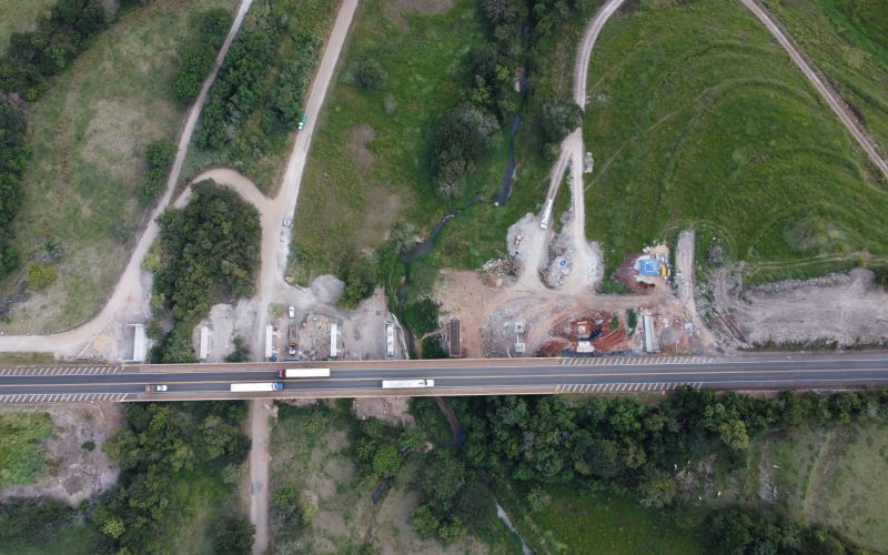 Mudanças no Trânsito: Duplicação da BR-153 Impõe Bloqueios Temporários até Sábado