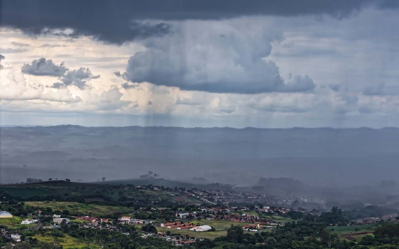 Simepar indica um fim de semana chuvoso na região Oeste do Paraná
