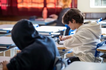 Inscrições do Enem já estão disponíveis; escolas estaduais disponibilizam recursos para estudo