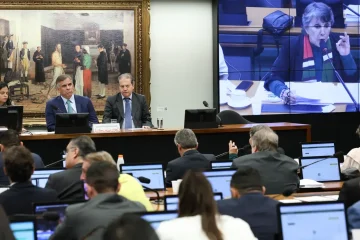Câmara avança com PEC que estabelece 16 anos como nova idade para responsabilização penal