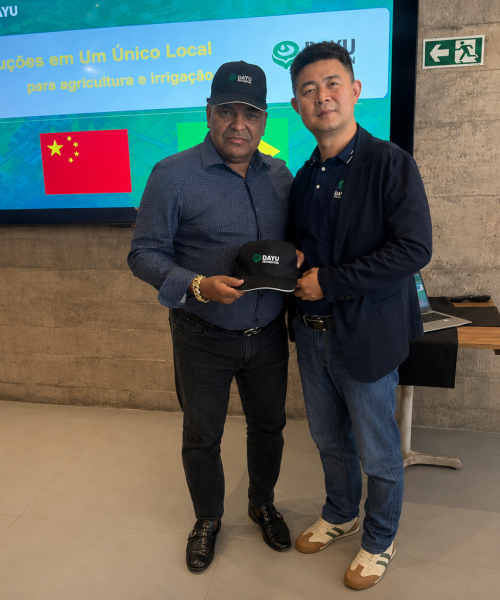 Produtor rural Adailton Maturino firma parceria com empresa chinesa para modernizar cultivo de cacau no Brasil