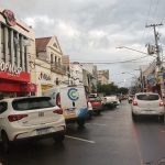 Dia dos Namorados aquece o comércio em Castro, mas consumidores adotam postura mais prudente em 2026