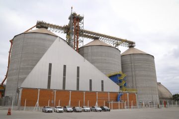 Paraná se destaca como o terceiro estado com maior potencial de armazenamento agrícola no Brasil, revela o IBGE
