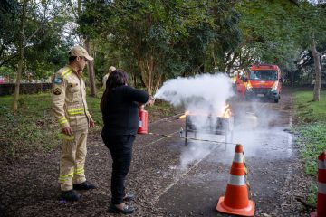 Quase 5 mil educadores passam por capacitação para se tornarem brigadistas