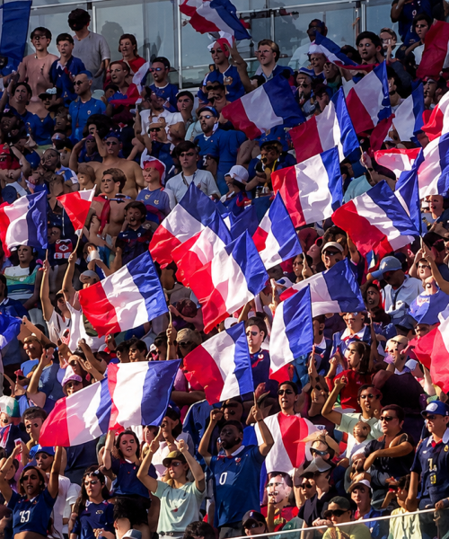 França conquista vitória sobre Marrocos e assegura lugar na semifinal da Copa do Mundo