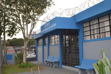 Suspeito de tráfico é detido em ação policial em Castro