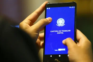 Taxa de desemprego atinge 5,4% no 2º trimestre, marcando o menor índice histórico para o período