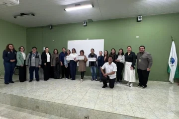 Tibagi reconhece inovações de educadores no Seminário Inaugural de Práticas de Ensino