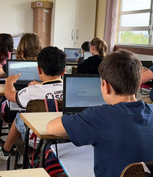 Tibagi ganha 120 Chromebooks para impulsionar a tecnologia na educação