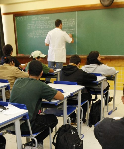 Seed-PR autoriza modificações nas inscrições do PSS para educadores até o prazo de entrega dos documentos