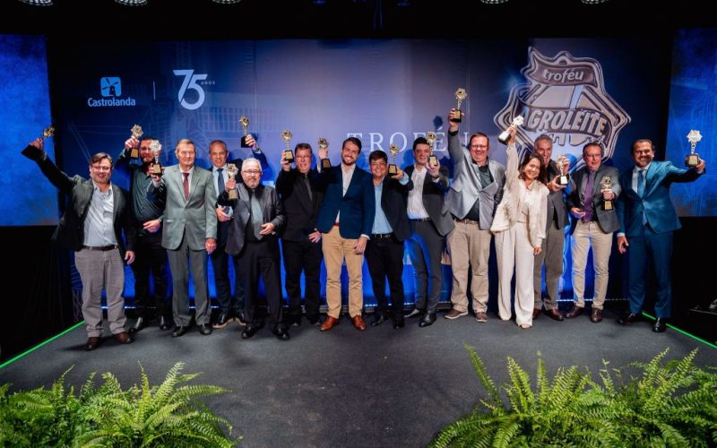 Troféu Agroleite 2026 homenageia os protagonistas do setor leiteiro e exalta a herança da inovação