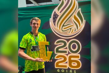 Atleta de Castro conquista vice-campeonato brasileiro universitário no handebol
