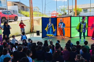 Teatro Musical “O Cubo Mágico” Encanta 12 Instituições de Ensino em Ponta Grossa
